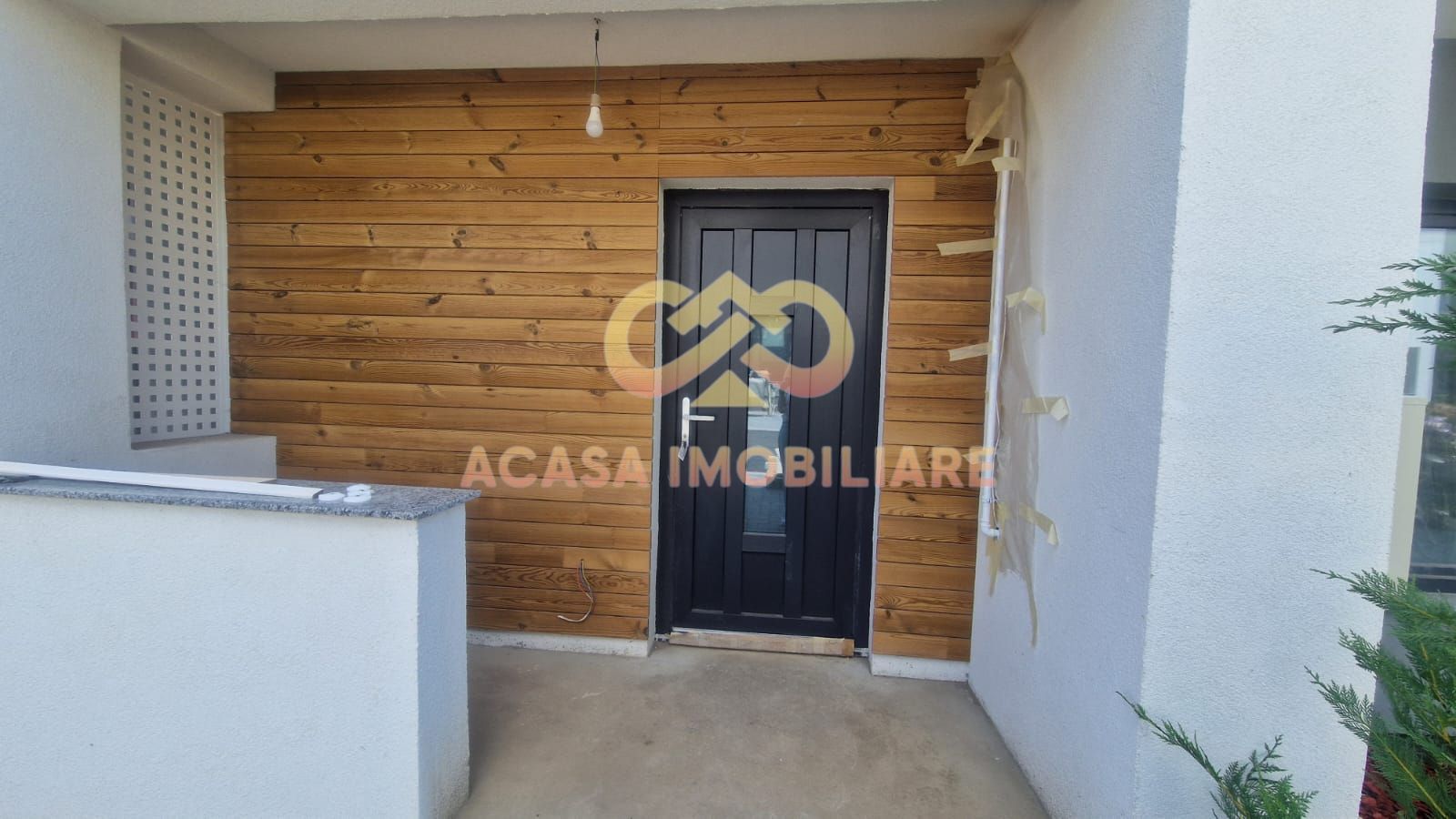 NOU APARTAMENT 4 CAMERE  101 MP CU GRADINA - Poză 23