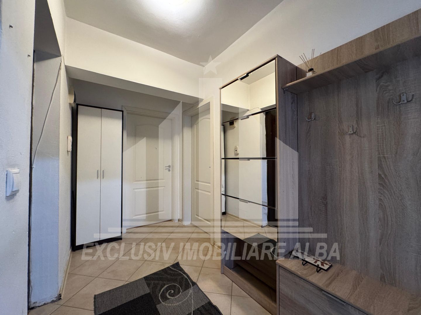 Apartament 3 camere decomandate | 65 mp | Parcare | Curte | Tolstoi - Poză 4