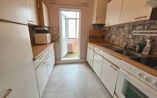 Apartament 2 camere decomandat et.2 Cetate zona Mercur - Poză 1