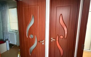 Vanzare apartament cu 4 camere in Micro 39b( k-uri), etaj 1, - Poză 4