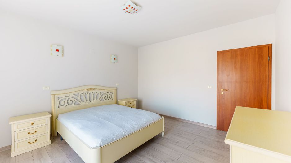 De închiriat apartament 2 cam deluxe în Subcetate - Poză 11