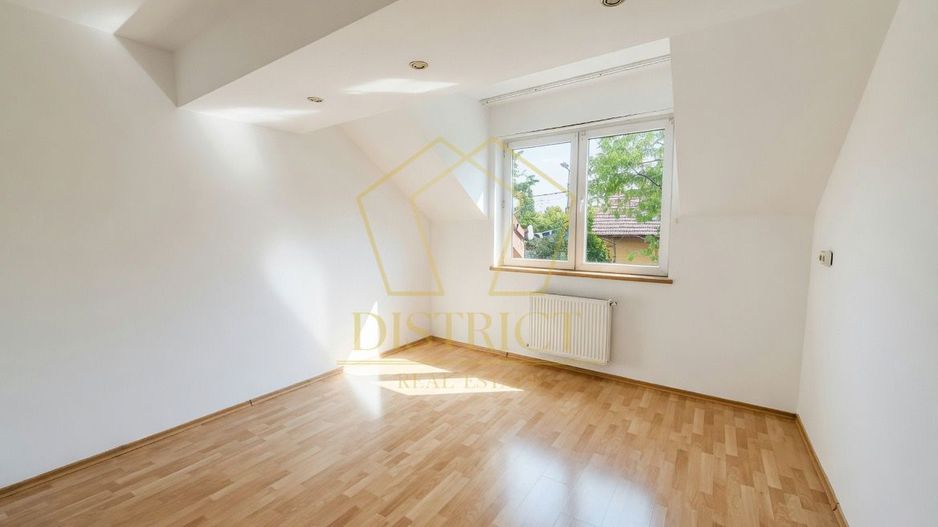 Casa individuala cu 5 camere și garaj | Simion Barnutiu - Poză 3