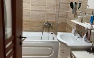 ageuropa.ro vinde ap 4 cam etajul 4 pe Blaga. - Poză 10