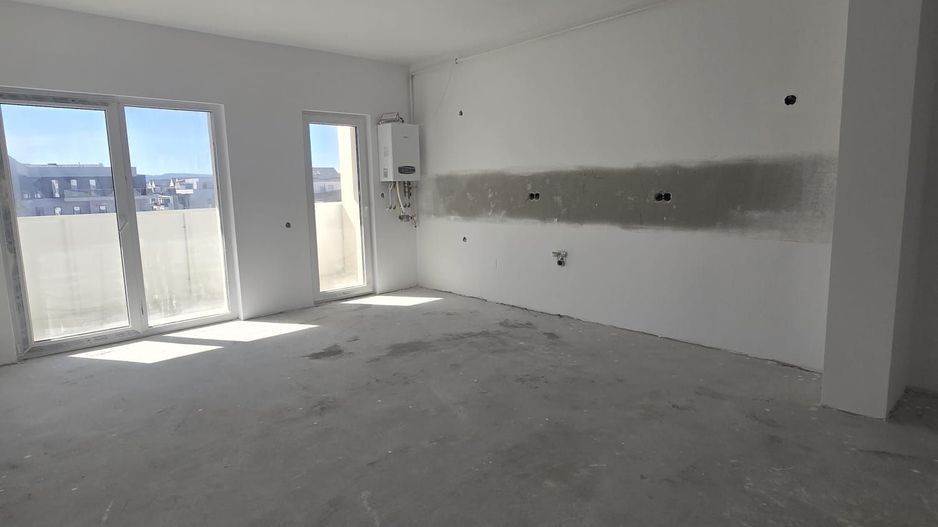 COMISION 0% APARTAMENT 2 CAMERE FINISAT STRADA EROILOR - Poză 4