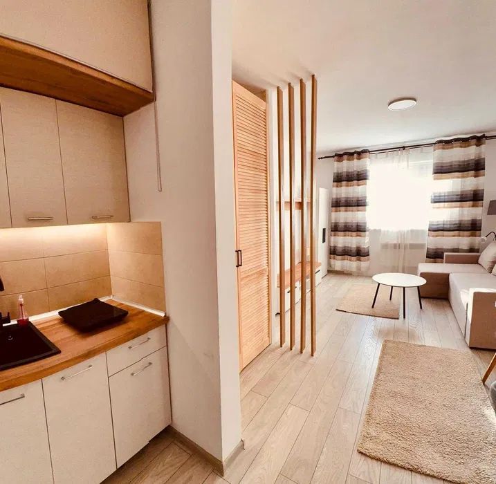 Garsoniera renovata - etajul 1, mutare imediata, Sibiu - Poză 1
