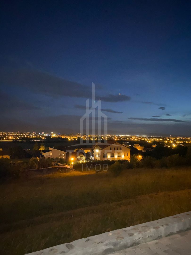 Casă de închiriat - Zona Gușterița, vedere spre munte - Poză 2