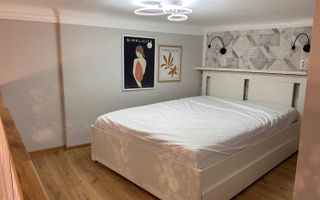 Apartament cochet, clădire interbelica, ultracentral, investitie. - Poză 7