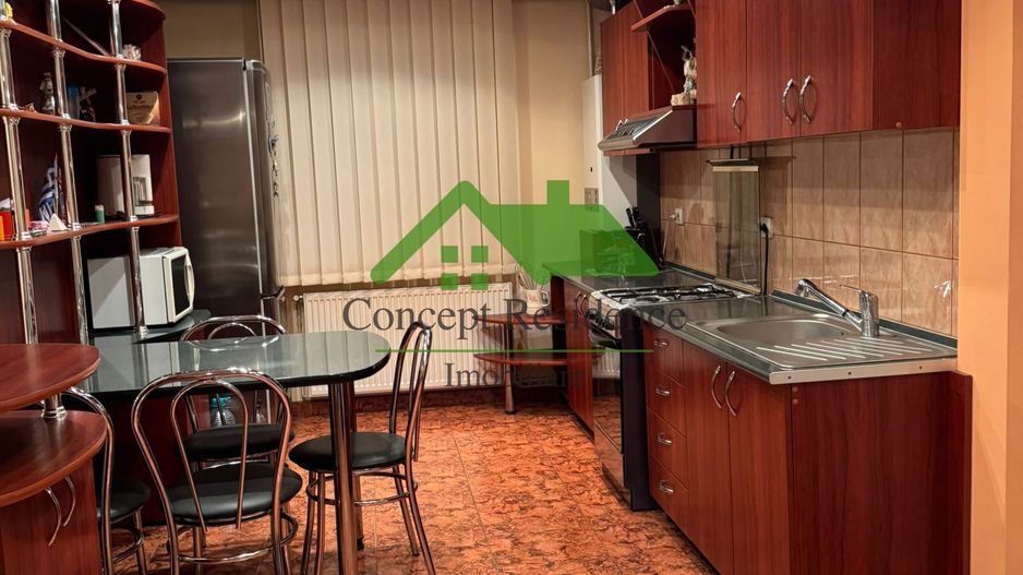 Apartament 3 camere Bd. Republicii + garaj inclus, 98.000 € - Poză 3