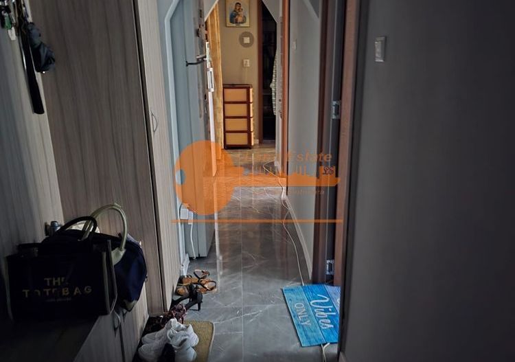 3 camere Gorjului-Valea Lunga ( bloc reabilitat ) - Poză 5