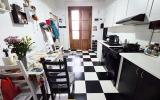 Apartament de vânzare cu tavane înalte, Arad, centru - Poză 7