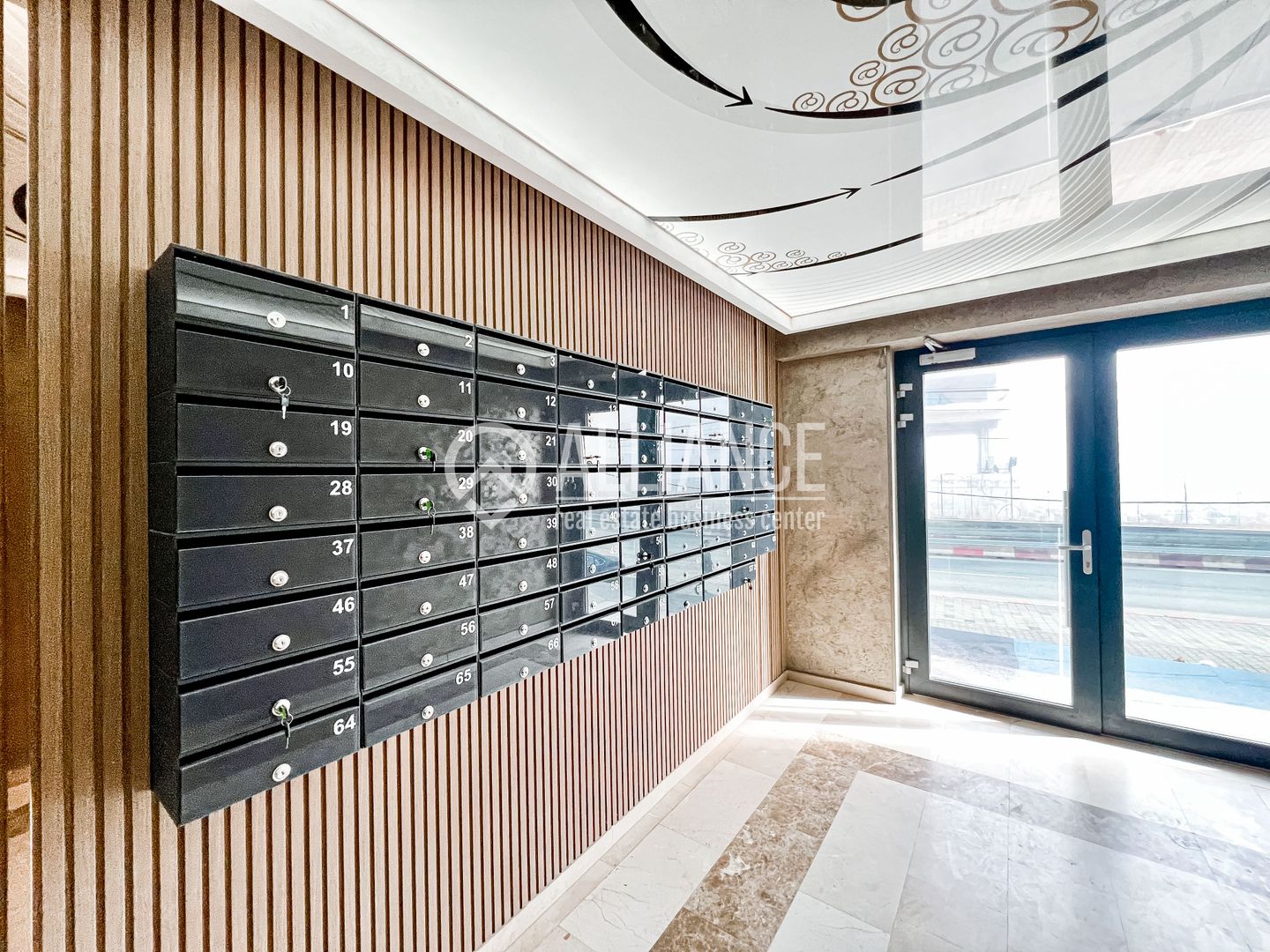 MAMAIA(COD 05)  - Studio Premium , Vedere spre Lac - Poză 23