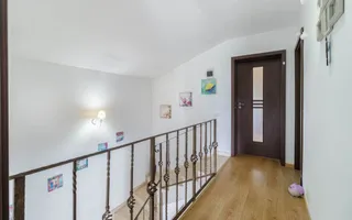 Casă individuală P+M, 5 camere, teren 439 mp – complet utilată, gata de mutat - Poză 11