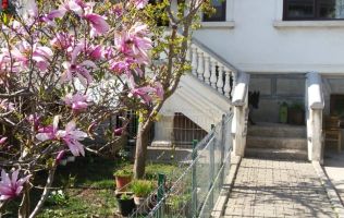 Vila de vanzare zona Barbu Vacarescu