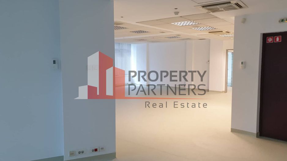 Cladire speciala pentru investitie, Ultracentral! - Poză 5