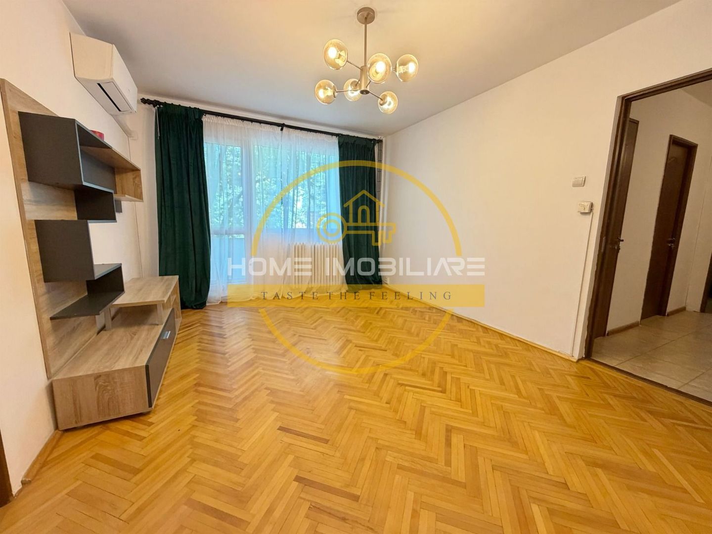 Apartament cu 3 camere / 67mp/ zona Podu Ros - Poză 2