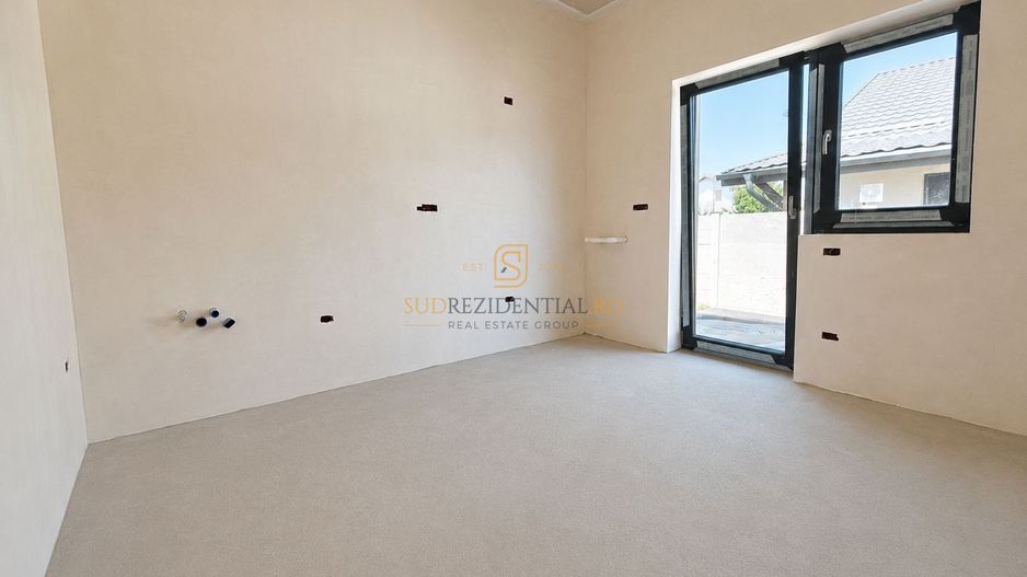 Casa individuala cu 4 camere de vanzare, curte 350 mp, Comuna Berceni - Poză 6
