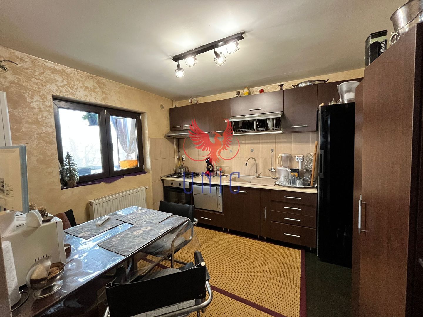 Vila cu 600 mp curte,  Bariera Valcii! - Poză 4