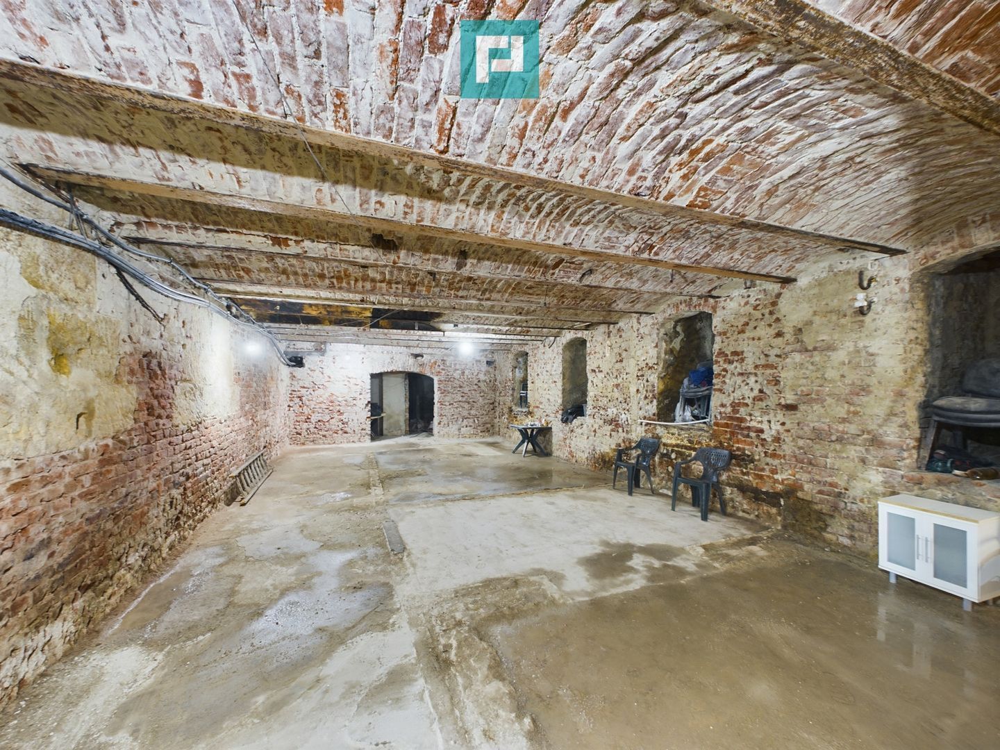 Spațiu ultracentral la demisol - Poză 3