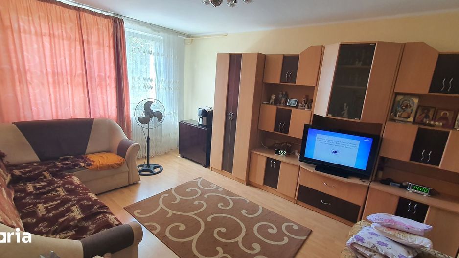 Apartament 2 camere decomandat Drumul Taberei - Poză 1