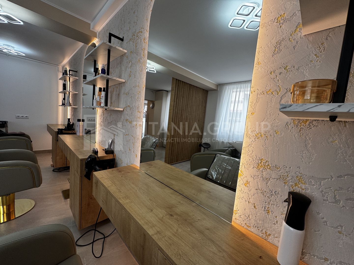 Afacere la Cheie -Salon de Coafură - Clientelă Formată - Zero Investitie - Poză 8