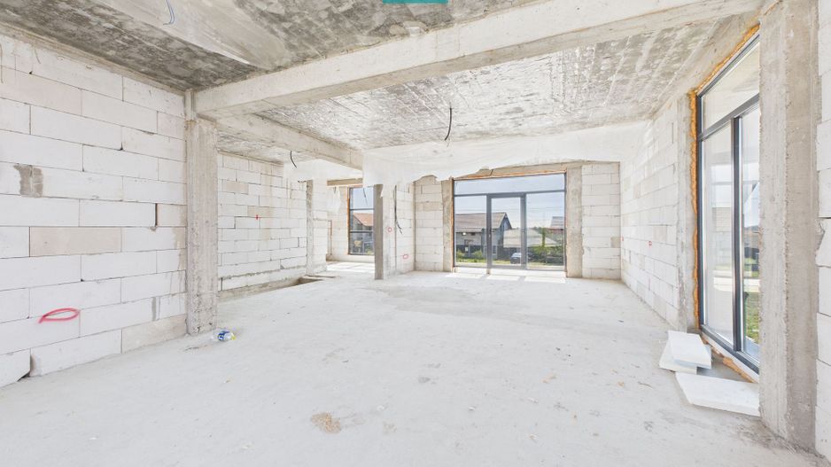 Casa cu etaj la gri in Zimandul Nou - Poză 5