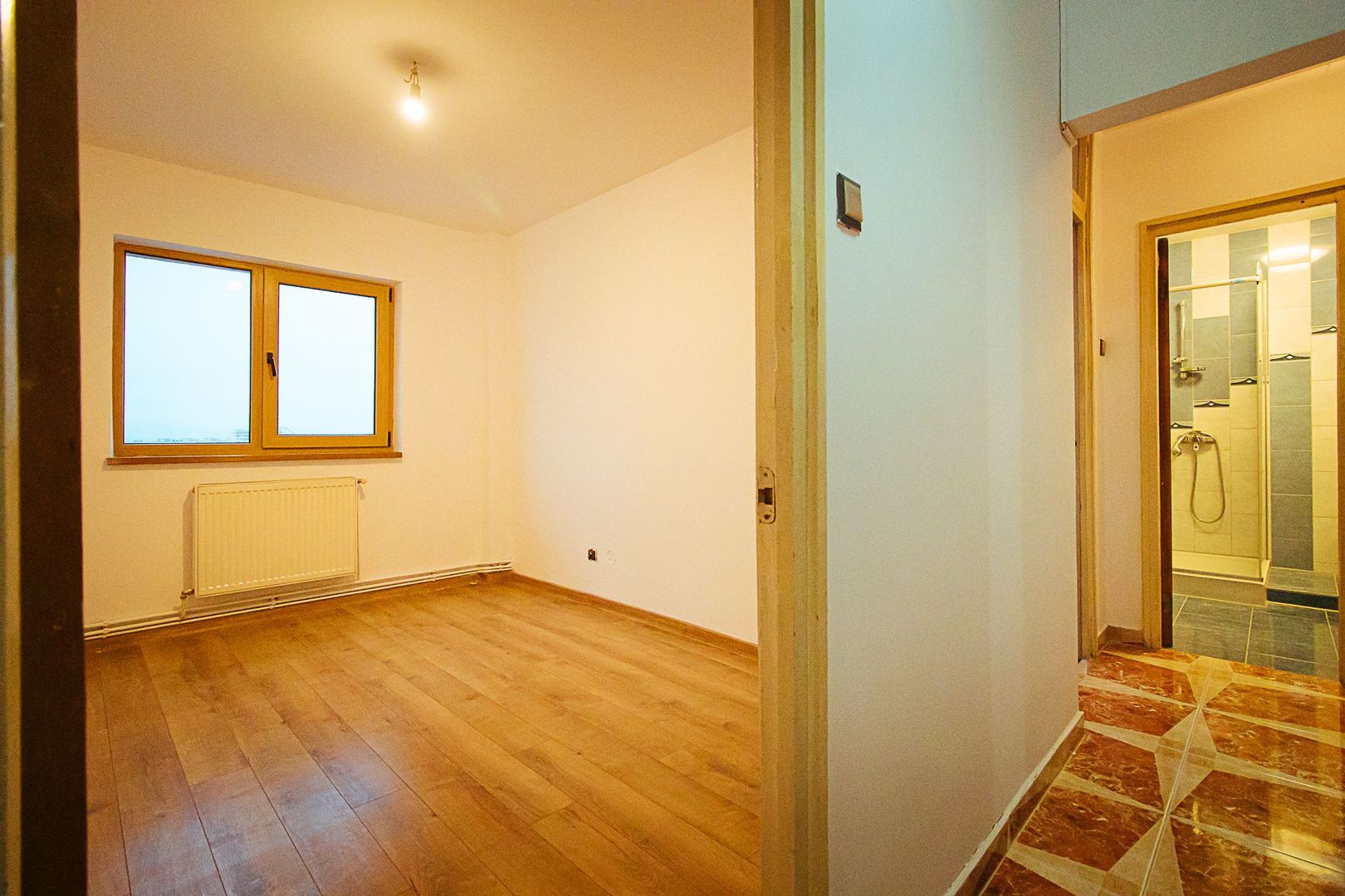 Ideal pentru o familie, toate facilitățile în apropiere - Poză 10