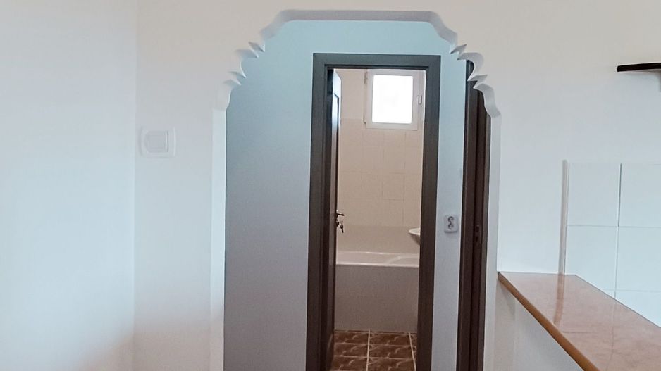 Apartament cu 2 camere decomandate, in cartierul Astra-Mercur - Poză 9