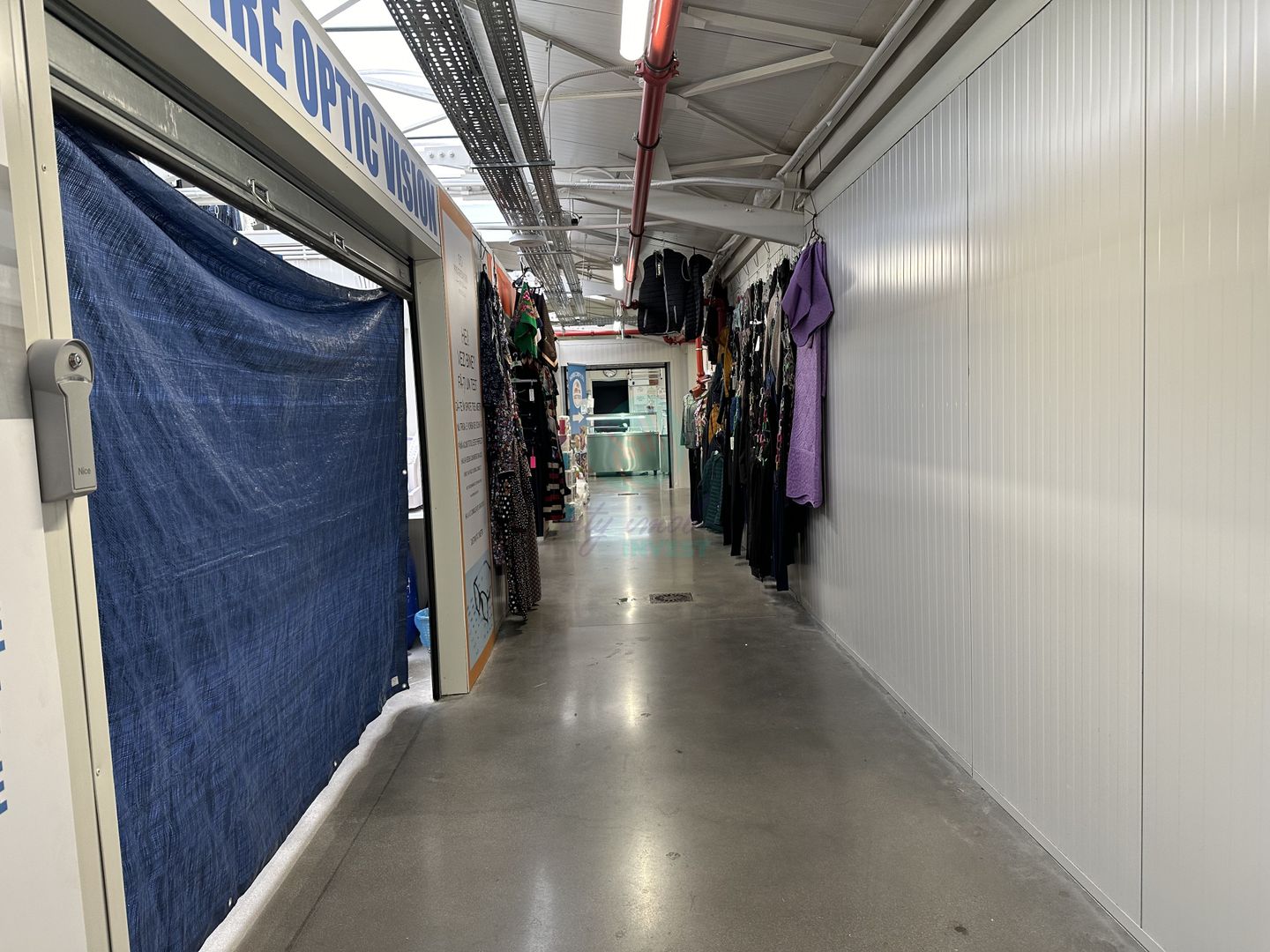 Spatii comerciale de inchiriat in PIATA DELFINULUI - Poză 8