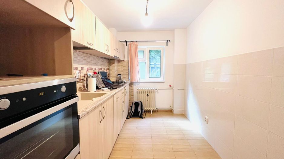 APARTAMENT MODERN RENOVAT DECOMANDAT BLOC 1984 - Poză 1