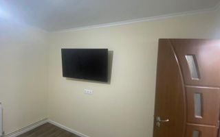 Apartament 2 camere etaj 2/4 Carpați 1 - Poză 3