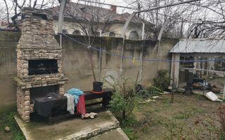 Casa de vanzare - comuna Pielesti - Poză 3