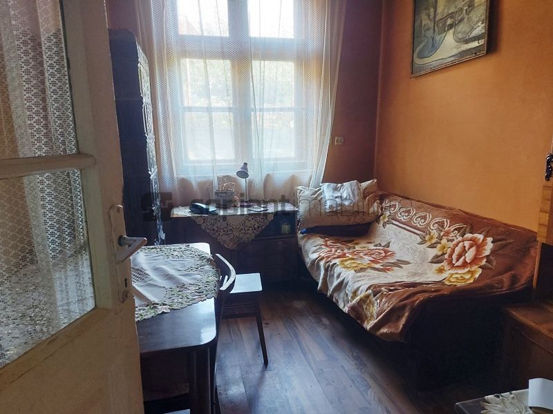 Teren de vanzare str.Colinelor cu casa demolabila - Poză 5