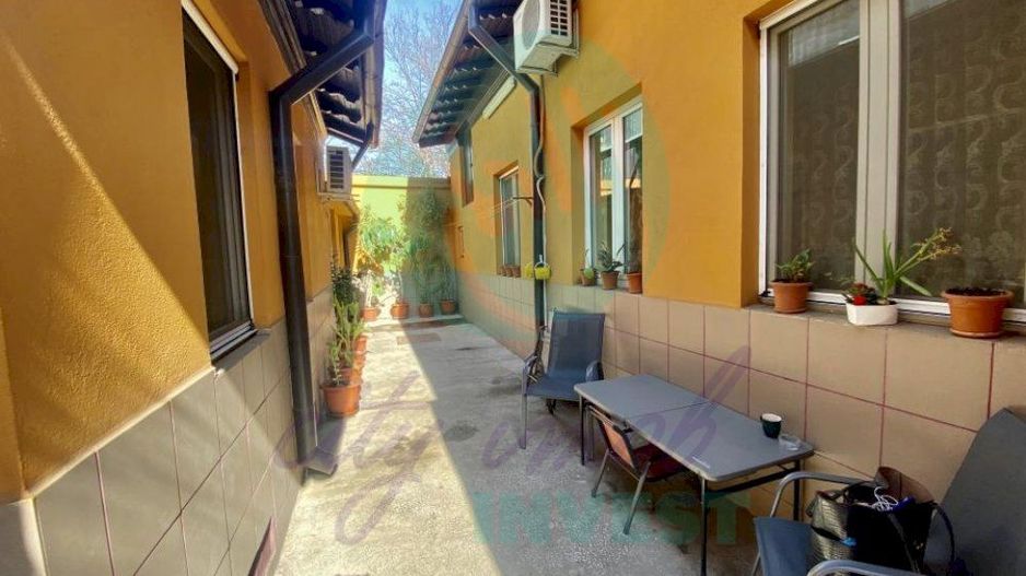 Casa in zona Piata Alba Iulia-Mall Vitan - Poză 2