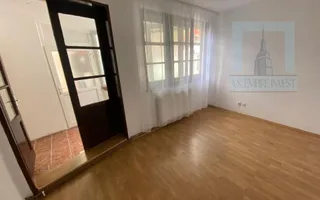 Casa singur in curte - zona Schei - Poză 12