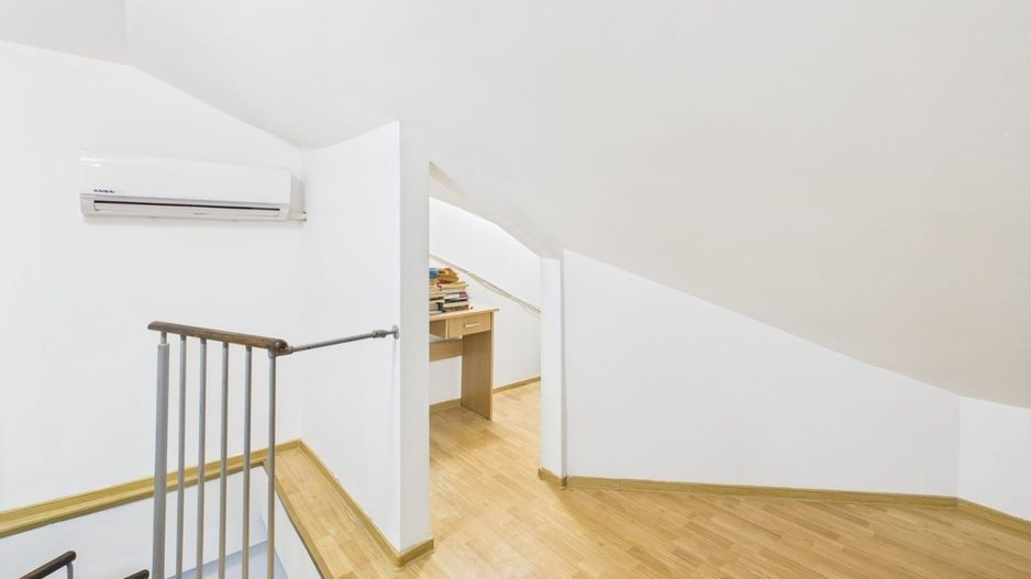 Apartament 1 cameră cu balcon și pod compartimentat | Dâmbovița, Timiș - Poză 8