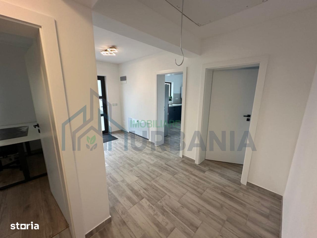 Casa P+Pod mobilata si utilata, Breazu - Poză 12