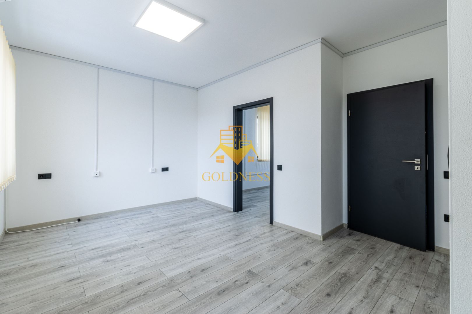 Duplex 170 mp, 6 camere, 4 bai, terasa 35mp, Europa Zona Eugen Ionesco - Poză 17