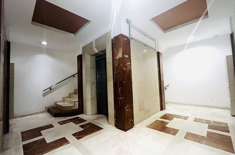 Penthouse cu 4 camere, terasa 132 mp, zona Torontalului - Poză 16