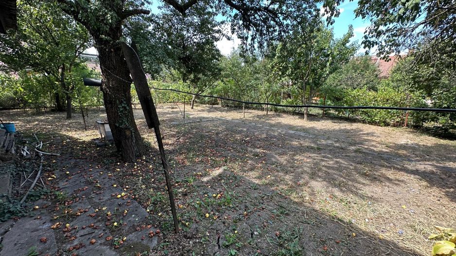 Proprietate compusă din 2 case - Poză 4