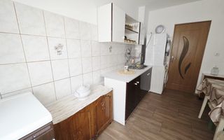 Apartament 3 camere de închiriat - Vasile Aaron - Poză 8