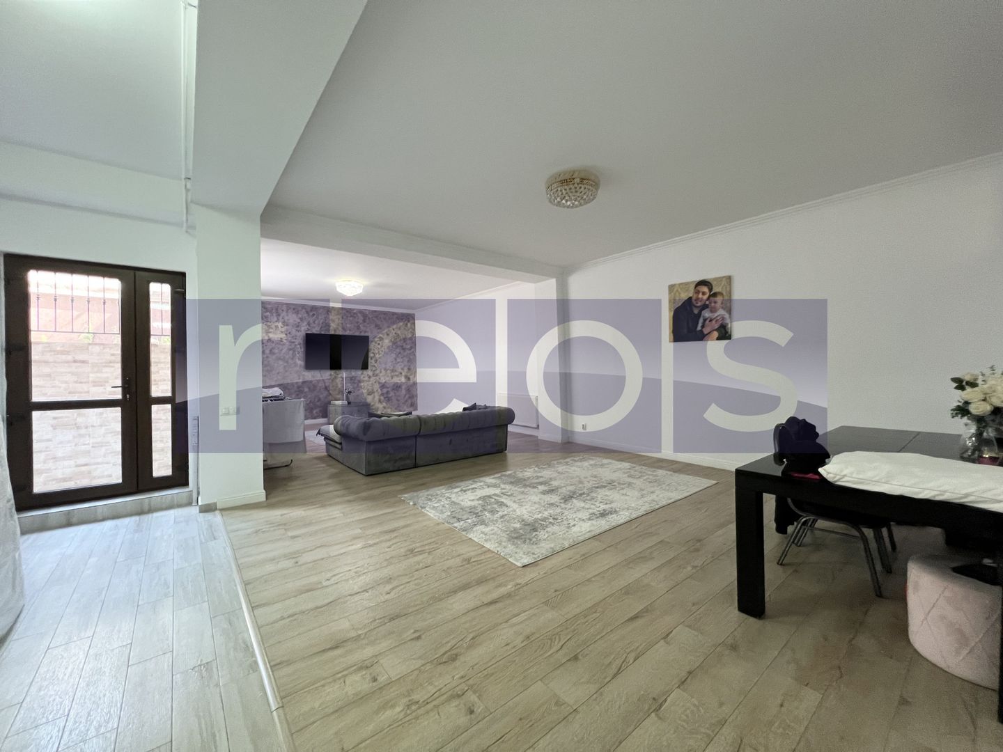 VANZARE | 3 CAMERE | PIATA CHIBRIT | TERASA | BOXA SI GARAJ INCLUSE - Poză 2