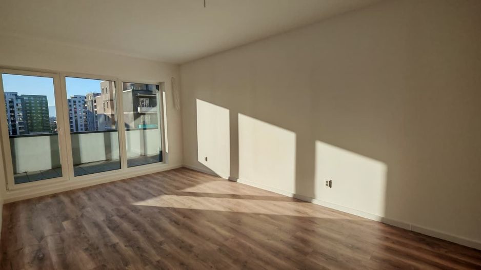 De inchiriat 2 apartamente nemobilate, Dynamic Residence - Tractoru - Poză 1