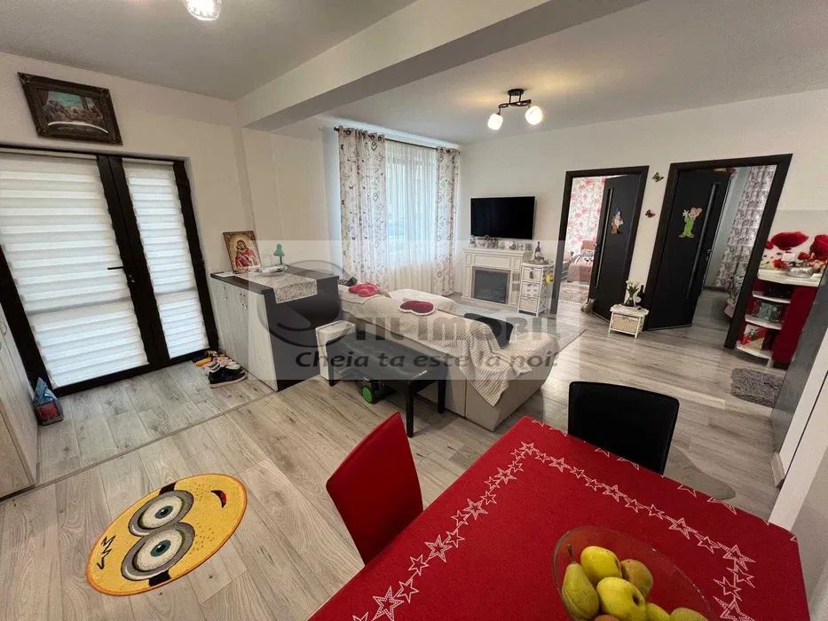 PACURARI - APARTAMENT CU 4 CAMERE 84 MP MOBILAT SI UTILAT ! - Poză 1