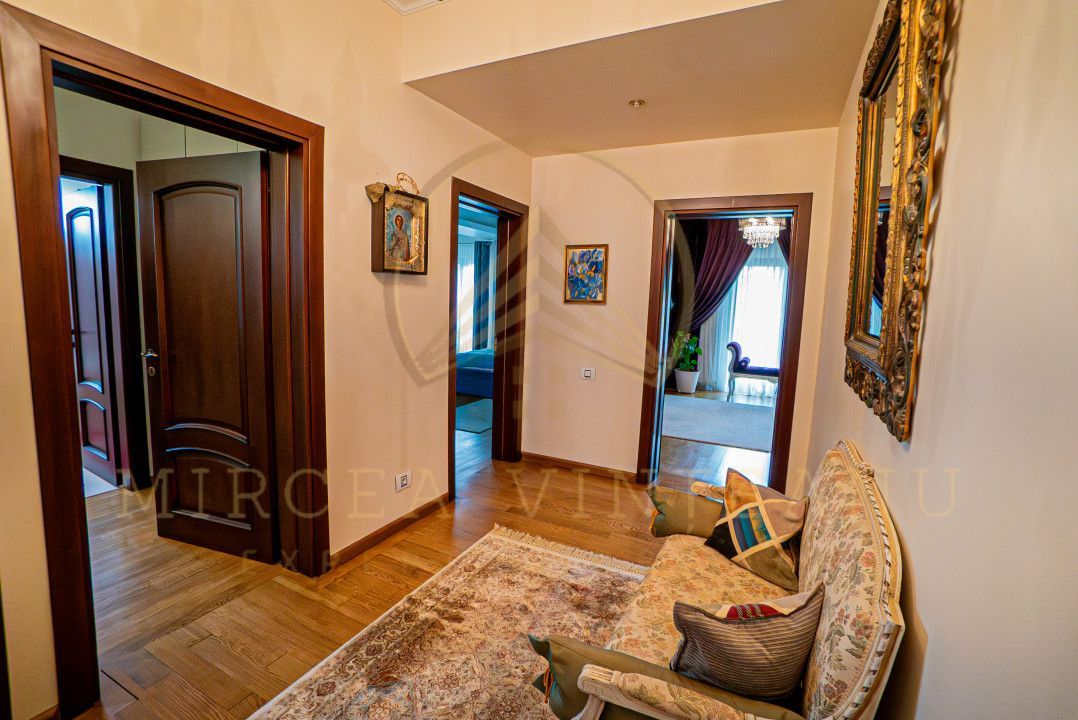 Vânzare vila spectaculoasa S+P+1+M situată in zona Tomis II - Spitalul Județean. - Poză 18