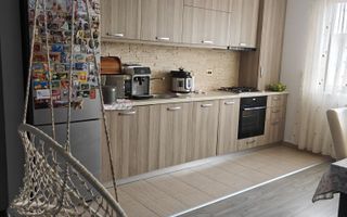 Apartament 3 camere, mobilat și utilat, cu parcare, zona Terra. - Poză 2