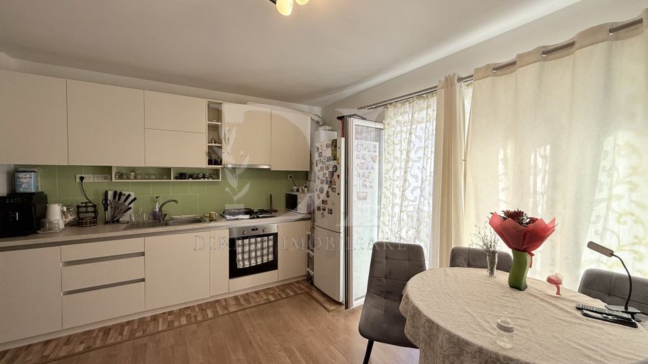 Apartament de vânzare / Zona Stejarului - Poză 1