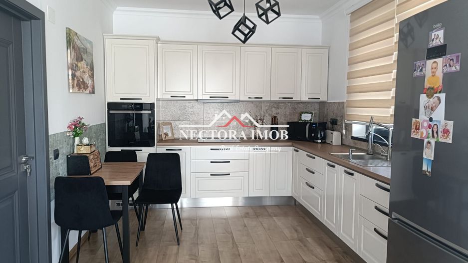 NECTORA IMOB-Casa Premium 4 camere, 2 bai, garaj, 720 mp teren Oncea - Poză 15