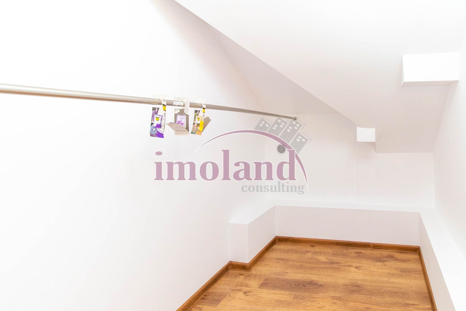 Inchiriere - Rezidenta/Birouri - Vila cu curte - Aviatorilor - Poză 24