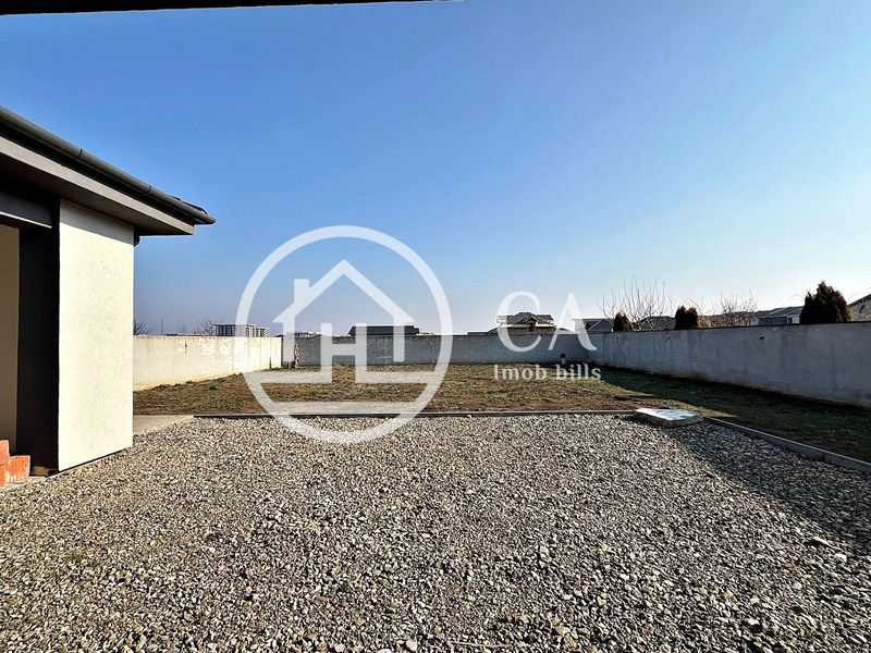 Casă de vânzare P+E cu 4 camere în zona Nufărul, Oradea - Poză 6