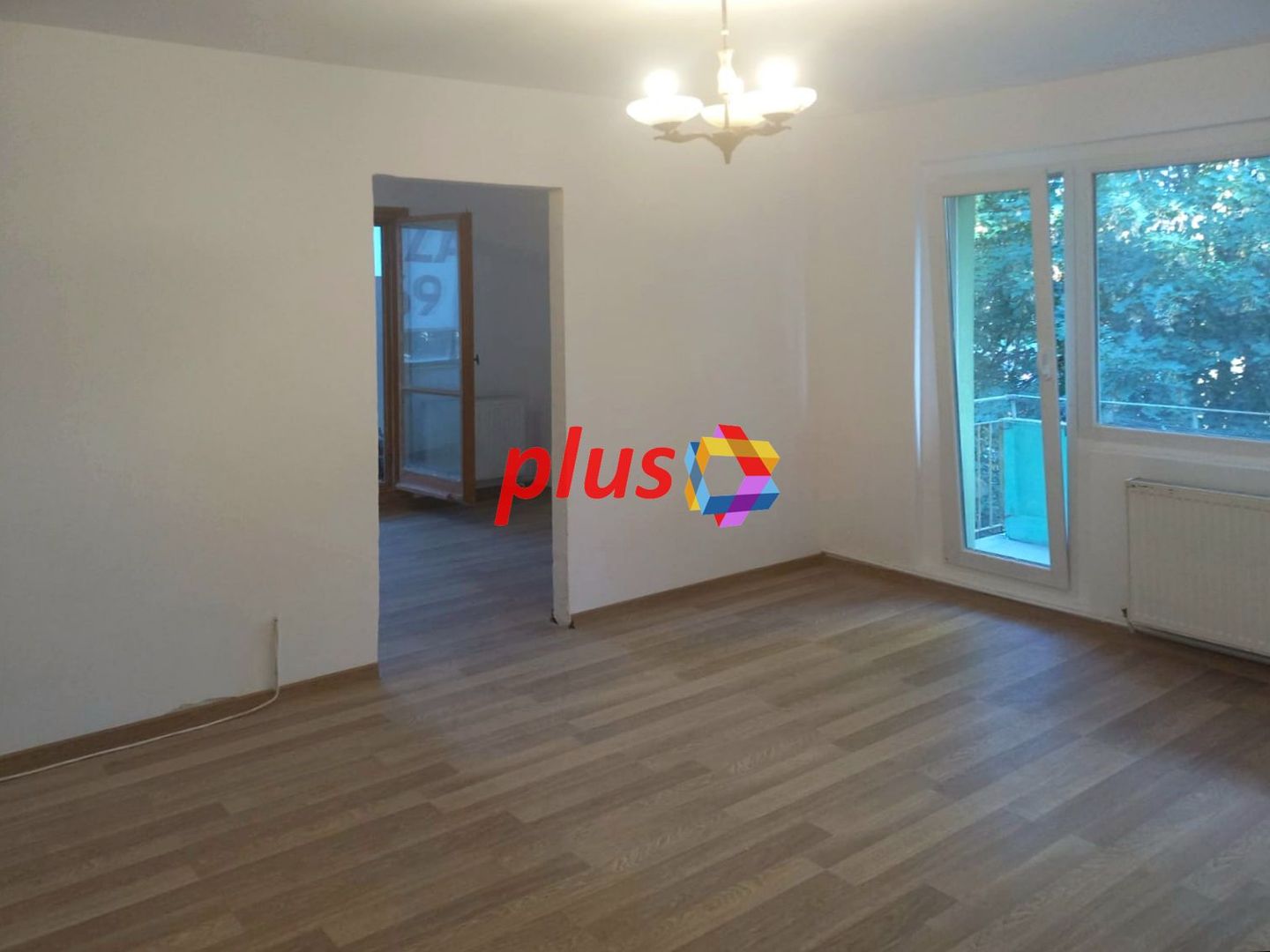 Oportunitate Apartament cu trei camere, Renovat - zona Astra 65 mp - Poză 1